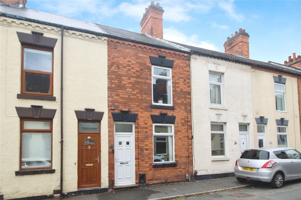 Main image of 2 bedroom Mid Terrace House for sale, Highfield Street, Earl Shilton, Leicestershire, LE9