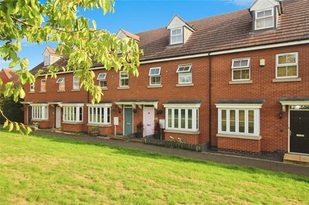 Livingstone Lane, 3 bedroom Mid Terrace House for sale, £240,000