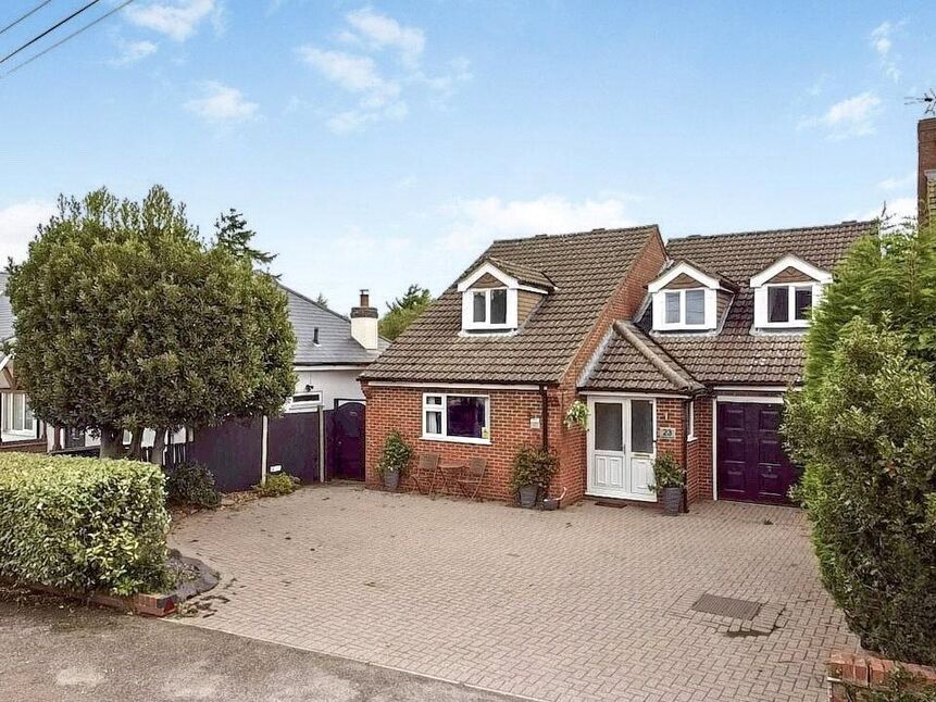 Main image of 4 bedroom Detached House for sale, Hansom Road, Hinckley, Leicestershire, LE10
