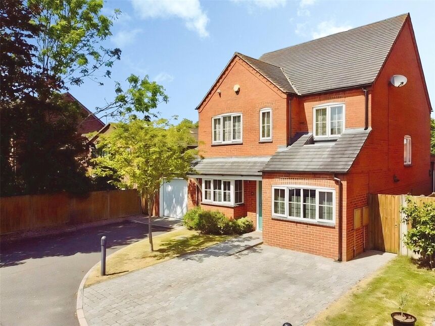 Main image of 4 bedroom Detached House for sale, Cotes Road, Burbage, Leicestershire, LE10