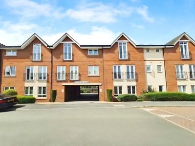 Richmond Gate, 2 bedroom  Flat to rent, £925 pcm