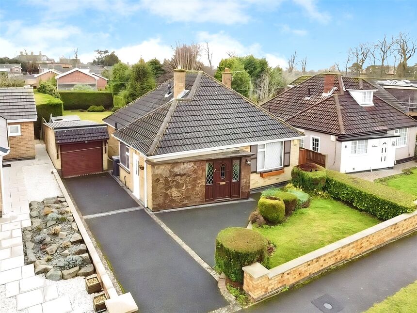 2 bedroom Detached Bungalow for sale