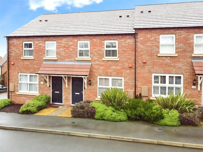 Main image of 3 bedroom Mid Terrace House for sale, Highgrove Close, Burbage, Leicestershire, LE10