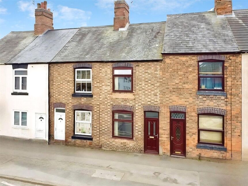 Main image of 2 bedroom Mid Terrace House for sale, Ashby Road, Hinckley, Leicestershire, LE10