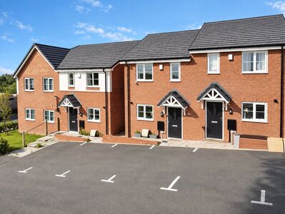 Garden Crescent, 2 bedroom Semi Detached House for sale, &pound;100,000