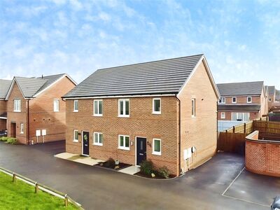 3 bedroom Semi Detached House for sale