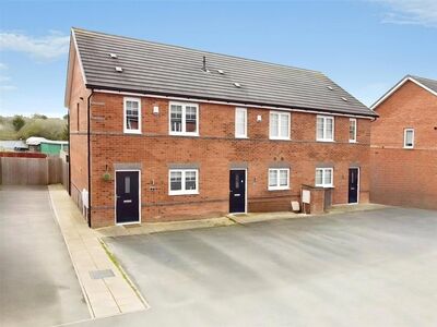Notleyfield Close, 3 bedroom Semi Detached House for sale, &pound;240,000