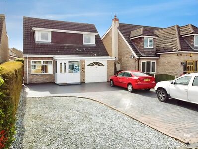 Laneside Drive, 4 bedroom Detached House for sale, &pound;350,000