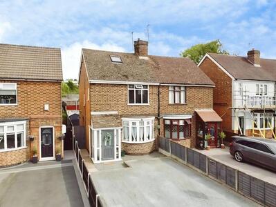Ashby Road, 3 bedroom Semi Detached House for sale, &pound;200,000