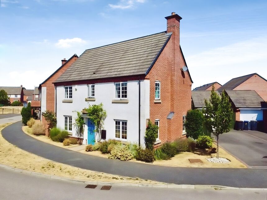 Main image of 4 bedroom Detached House for sale, Old Farm Lane, Newbold Verdon, Leicestershire, LE9