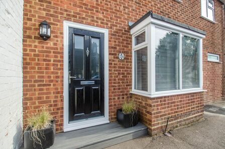 1 bedroom  Flat to rent