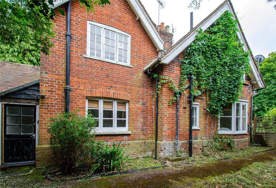 2 bedroom Semi Detached House for sale, Temple Dinsley, Preston, SG4