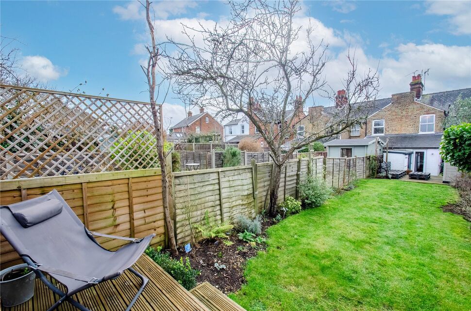 2 bedroom Mid Terrace House for sale, Whitehill Road, Hitchin, SG4 £