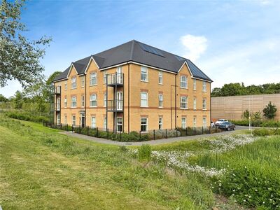 Porthcawl Close, 2 bedroom  Flat for sale, £300,000