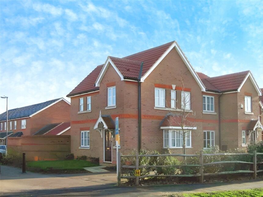 Main image of 3 bedroom Semi Detached House to rent, The Chilterns, Stevenage, Hertfordshire, SG1