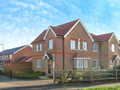 3 bedroom Semi Detached House to rent