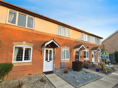 2 bedroom Mid Terrace House to rent