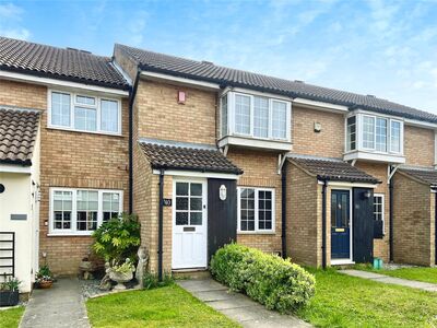 2 bedroom Mid Terrace House to rent