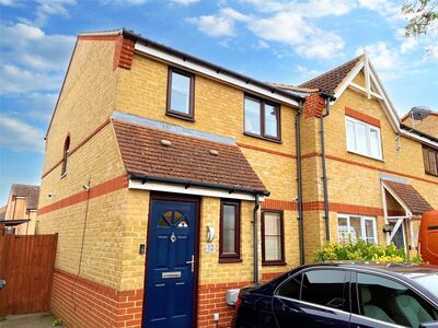 3 bedroom End Terrace House to rent
