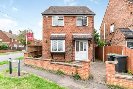 3 bedroom Detached House to rent
