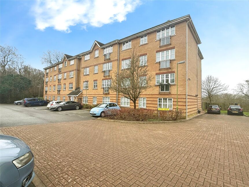 Main image of 2 bedroom Flat for sale, Aylward Drive, Stevenage, Hertfordshire, SG2