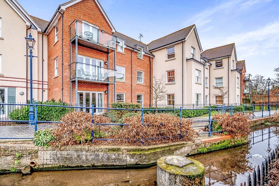 Main image of 2 bedroom Flat to rent, Bridge Street, Hitchin, Hertfordshire, SG5