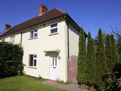 Mattocke Road, 3 bedroom Semi Detached House to rent, £1,595 pcm