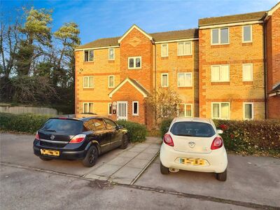 Prestatyn Close, 1 bedroom Flat for sale, &pound;160,000