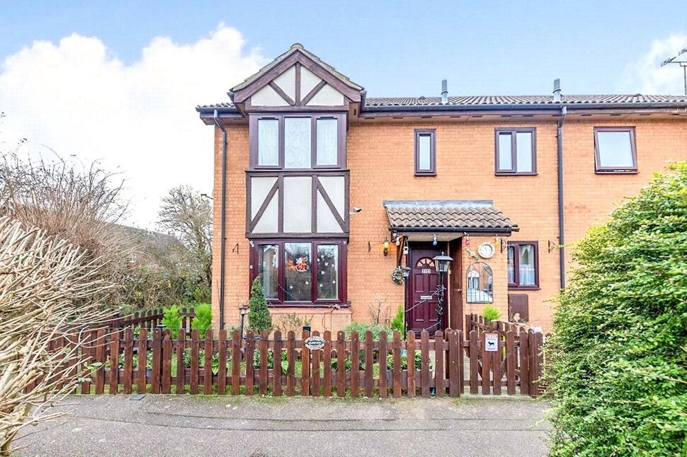 Main image of 2 bedroom House to rent, Ramerick Gardens, Arlesey, Bedfordshire, SG15