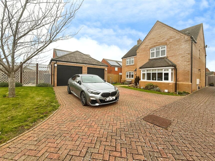 Main image of 5 bedroom Detached House for sale, Swallow View, Lower Stondon, Bedfordshire, SG16