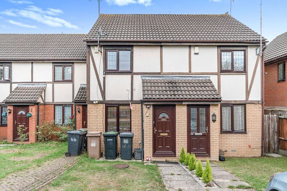 Main image of 2 bedroom Mid Terrace House to rent, Perrymead, Luton, Bedfordshire, LU2