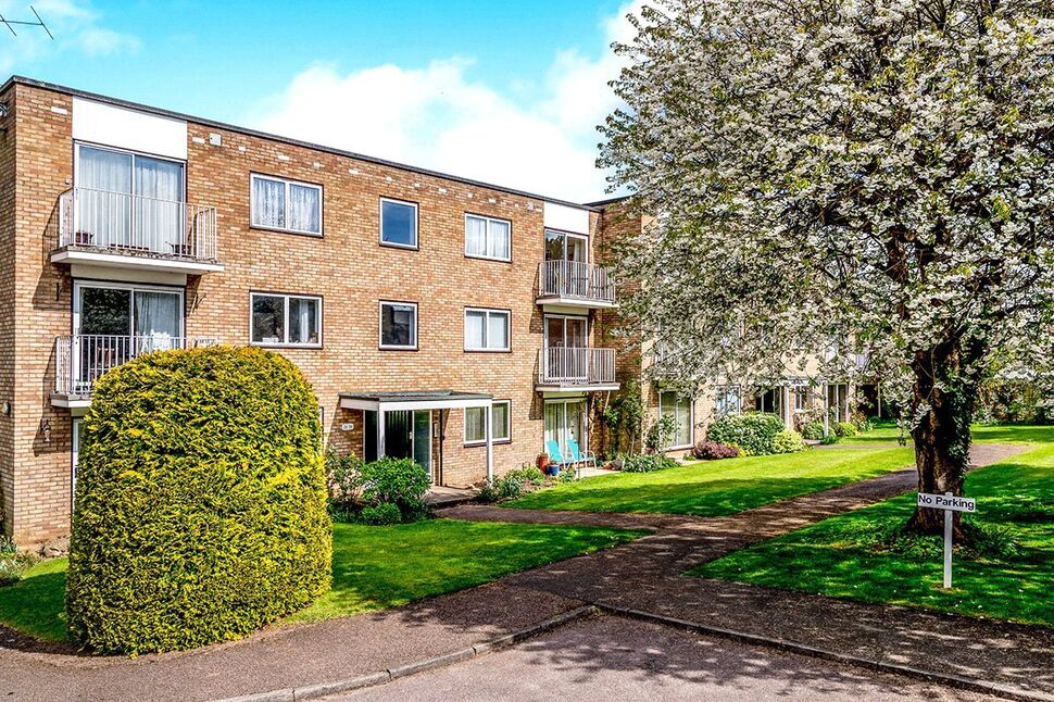 Main image of 2 bedroom Flat to rent, The Maples, Hitchin, Hertfordshire, SG4