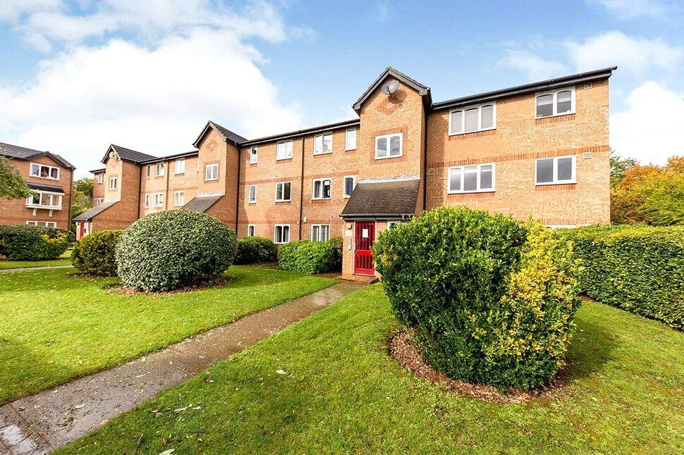 Main image of 1 bedroom Flat for sale, Wedgewood Road, Hitchin, Hertfordshire, SG4