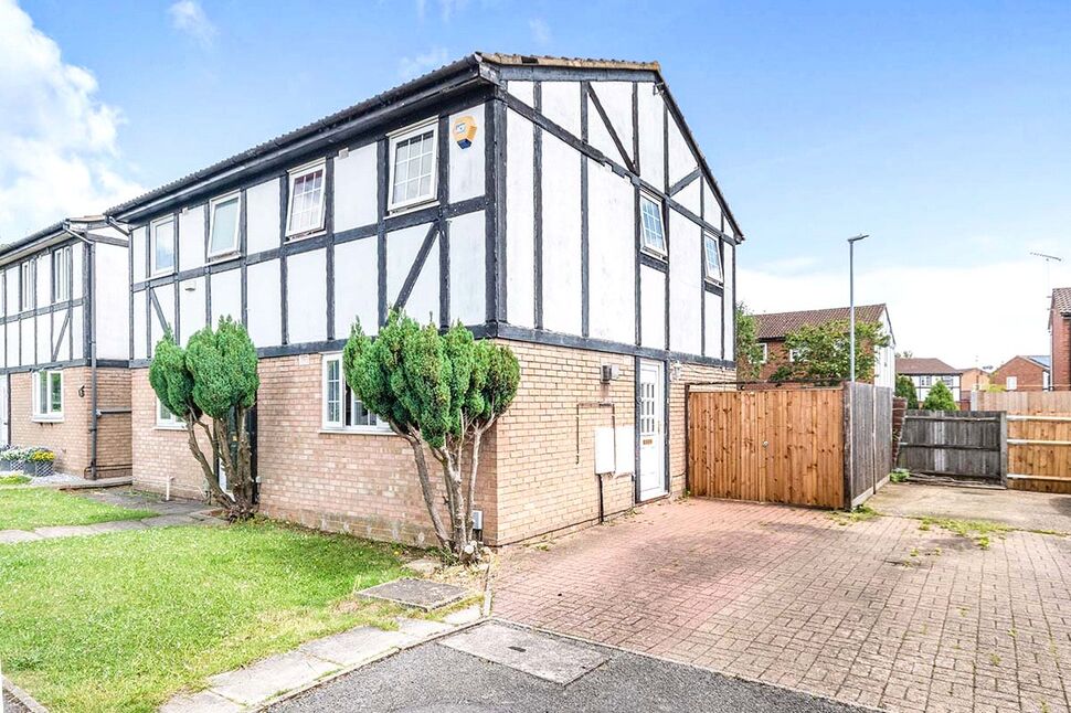 Main image of 2 bedroom End Terrace House to rent, Beanley Close, Luton, Bedfordshire, LU2