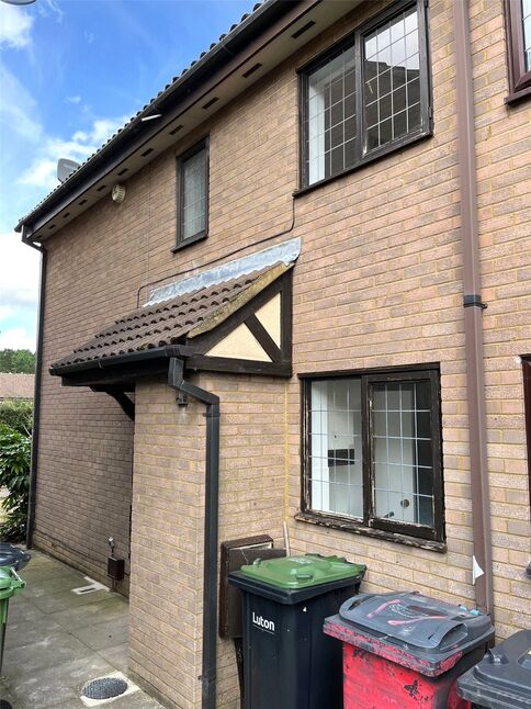 Main image of 2 bedroom Mid Terrace House to rent, Felbrigg Close, Luton, LU2