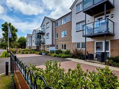 1 bedroom Flat for sale