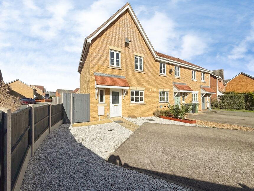 Main image of 3 bedroom End Terrace House for sale, Signal Close, Henlow, Bedfordshire, SG16