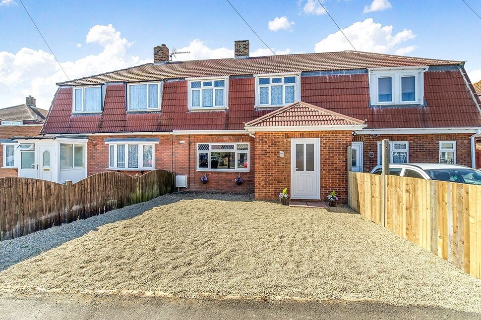 Main image of 3 bedroom Mid Terrace House for sale, Chapel Road, Isle of Grain, Kent, ME3