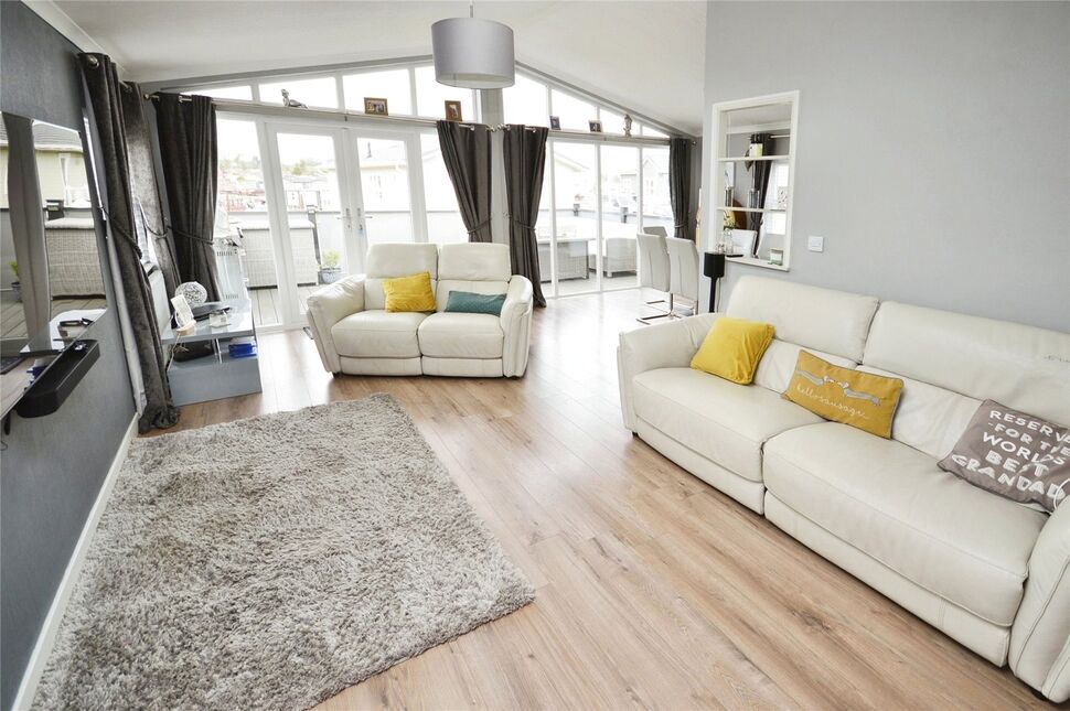 Main image of 2 bedroom Property for sale, Peninsula Crescent, Hoo, Kent, ME3