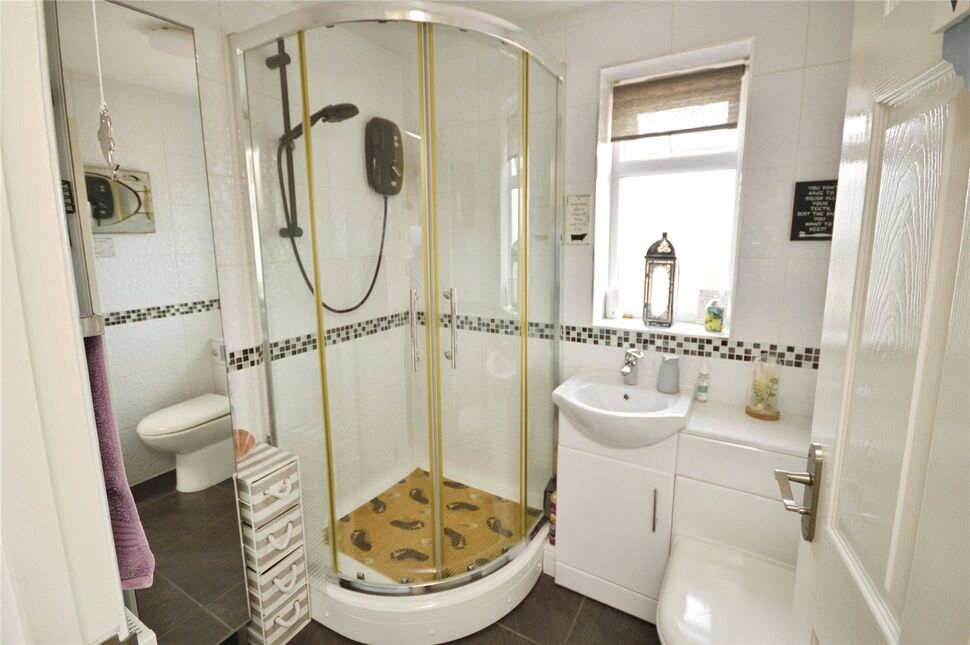 Shower Room / WC