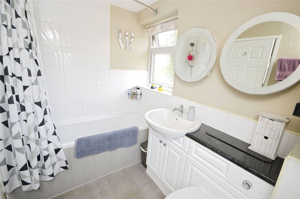 Bathroom / WC