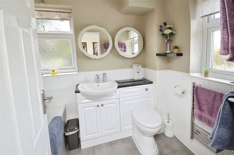 Bathroom / WC