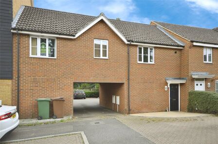 Searchlight Heights, 2 bedroom  Flat for sale, £225,000