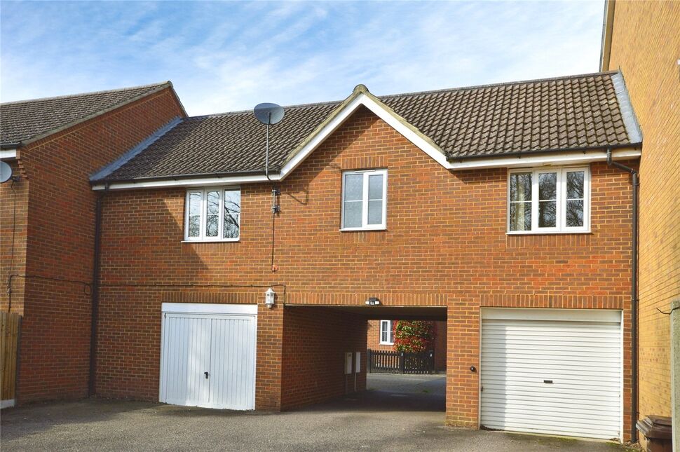 Main image of 2 bedroom Flat for sale, Searchlight Heights, Chattenden, Kent, ME3