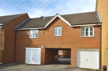 Searchlight Heights, 2 bedroom Flat for sale, &pound;225,000