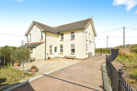 Stoke Road, 4 bedroom Semi Detached House for sale, £550,000