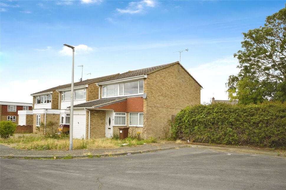 Main image of 3 bedroom Detached House for sale, Puffin Road, Isle of Grain, Kent, ME3