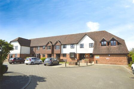 Willow Grange, 2 bedroom  Flat for sale, £190,000
