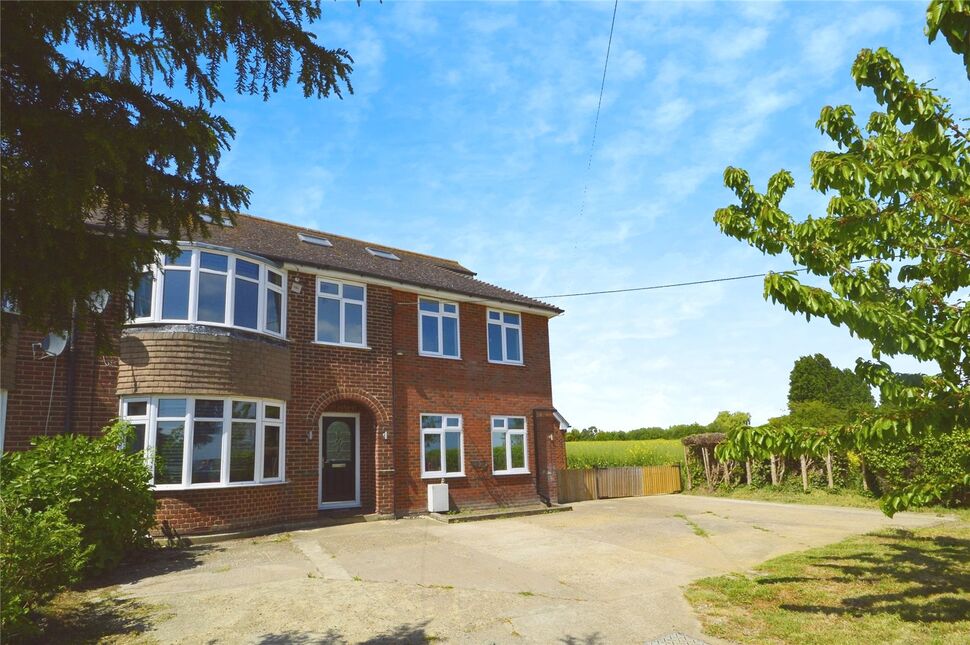 Main image of 7 bedroom Semi Detached House for sale, Stoke Road, Allhallows, Kent, ME3