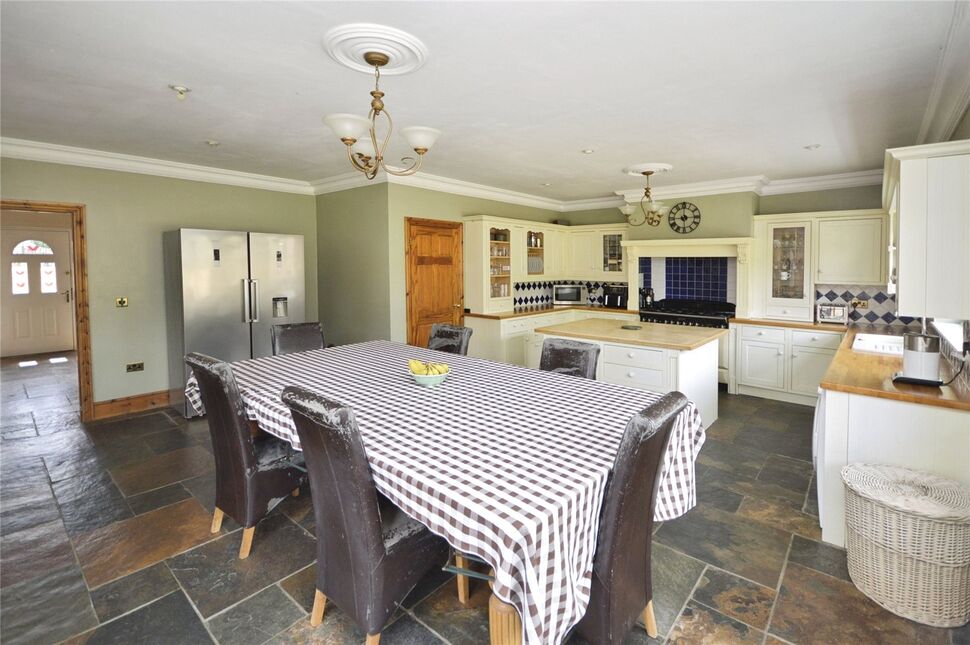 Kitchen Breakfast Room